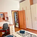 Trionfo Your In Business And Apartmán Terst