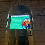 Trionfo Your In Business And Apartman *