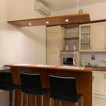 Trionfo Your In Business And Apartman *